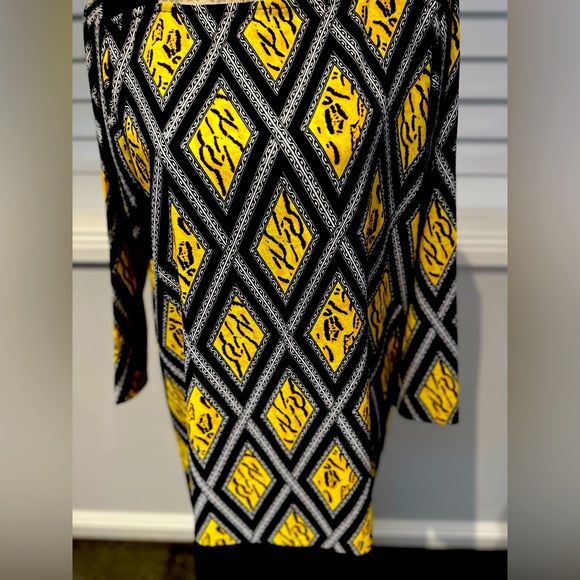 - Sunny Girl Dress Size 12 - Picture 2 of 9